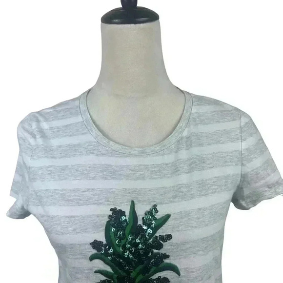 Banana Republic gray striped t-shirt with sequin pineapple on front size med - Picture 3 of 9
